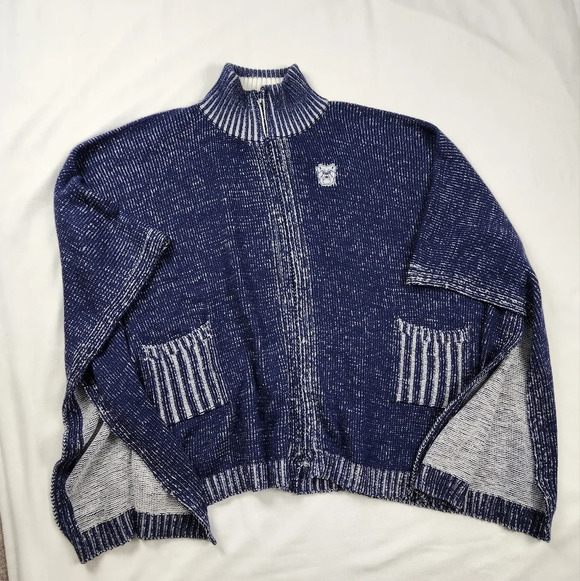 NCAA Tops - Butler Bulldogs × Emerson Street Zip Up Knit Poncho. Size Large. NWT
